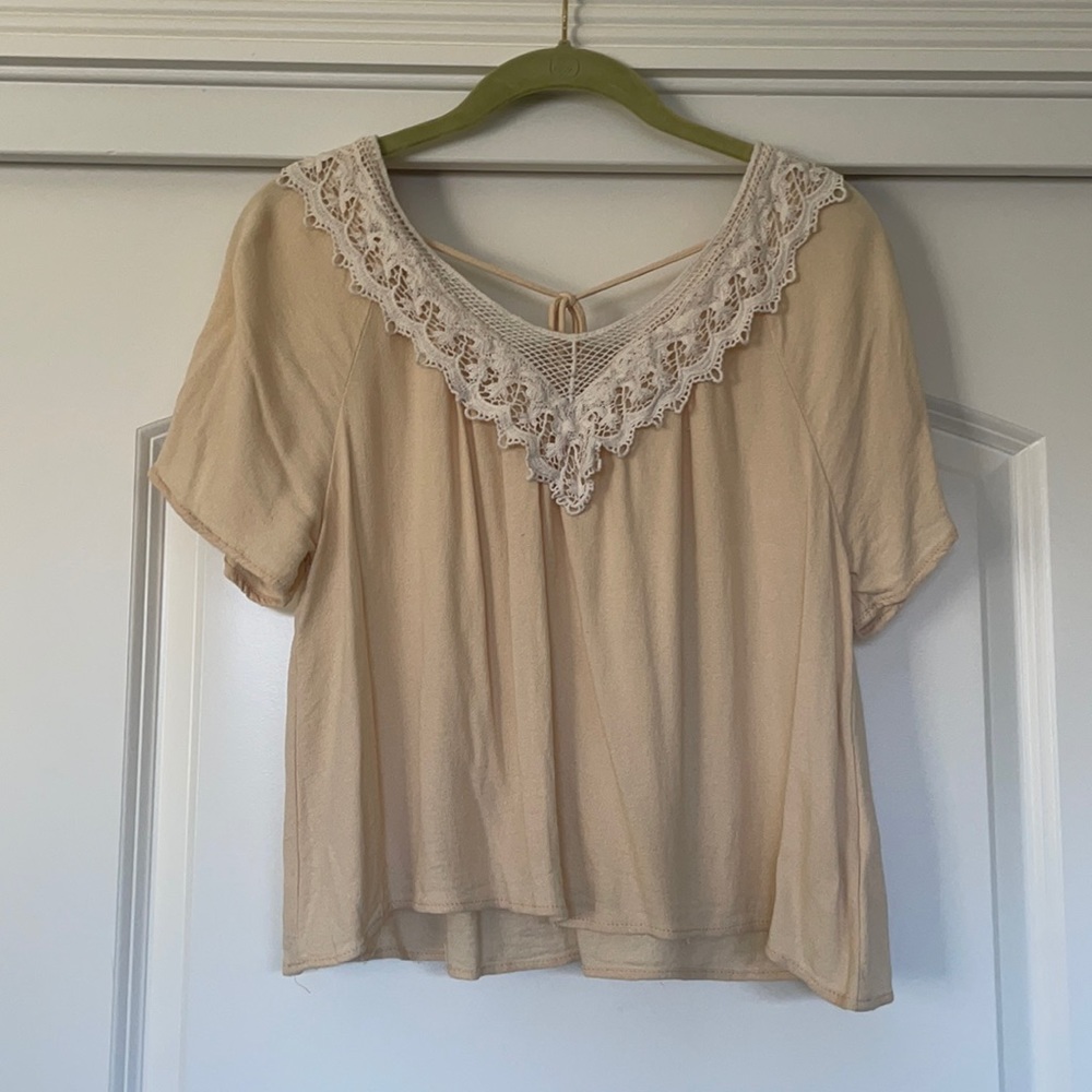 Women’s cream lace short sleeve blouse